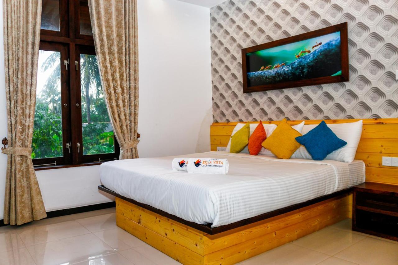 Hotel Bella Vista Анурадхапура Екстериор снимка